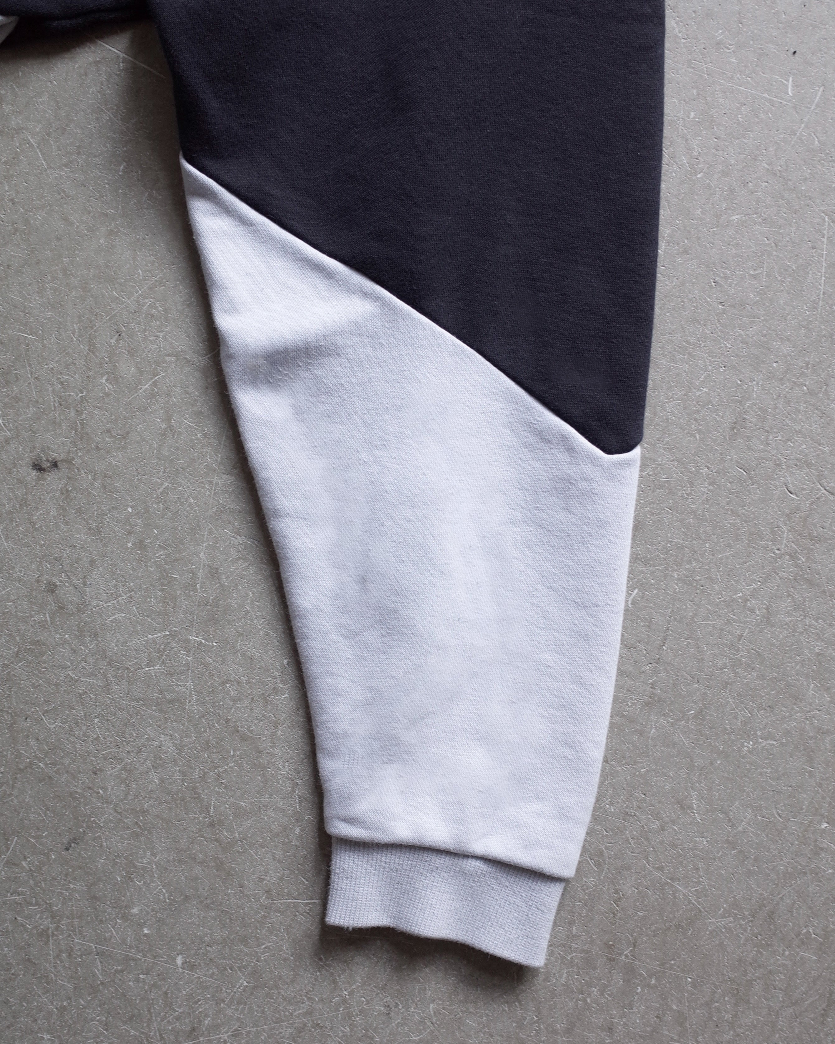 Used / adidas HALFZIP SWEAT SHIRT
