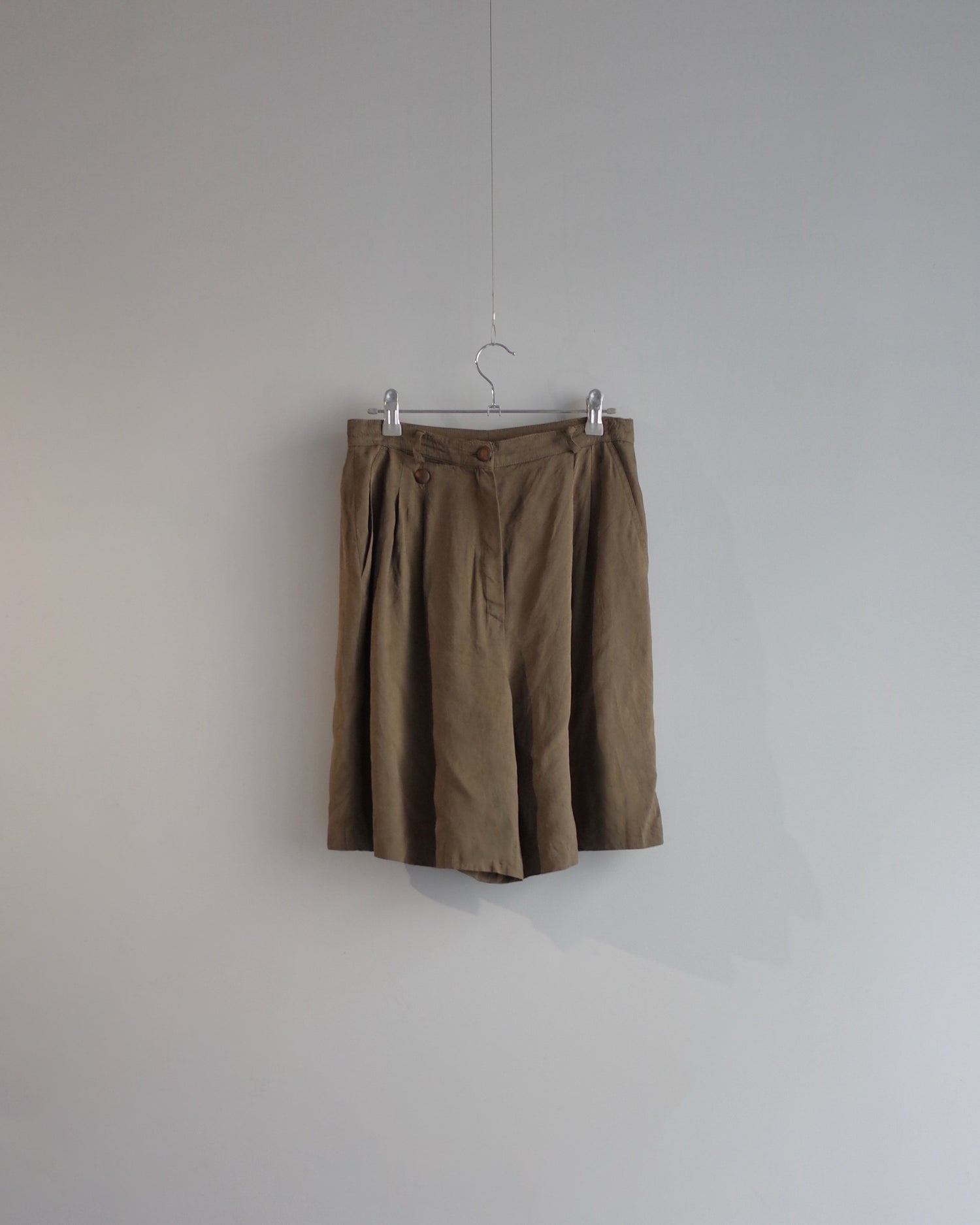 Used / SHORT PANTS