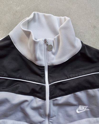 Used / NIKE TRACK JACKET