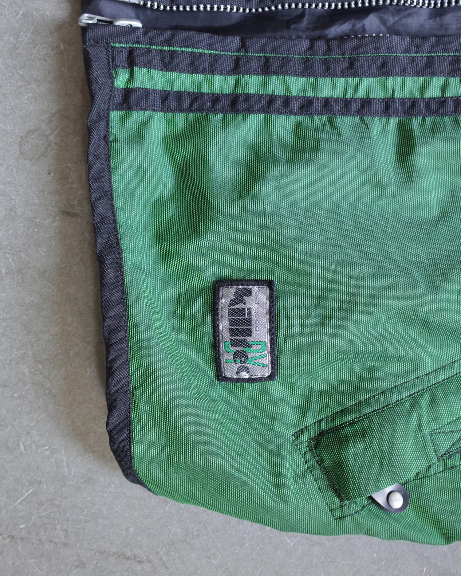 Used / KILTEC HOODED RAIN JACKET