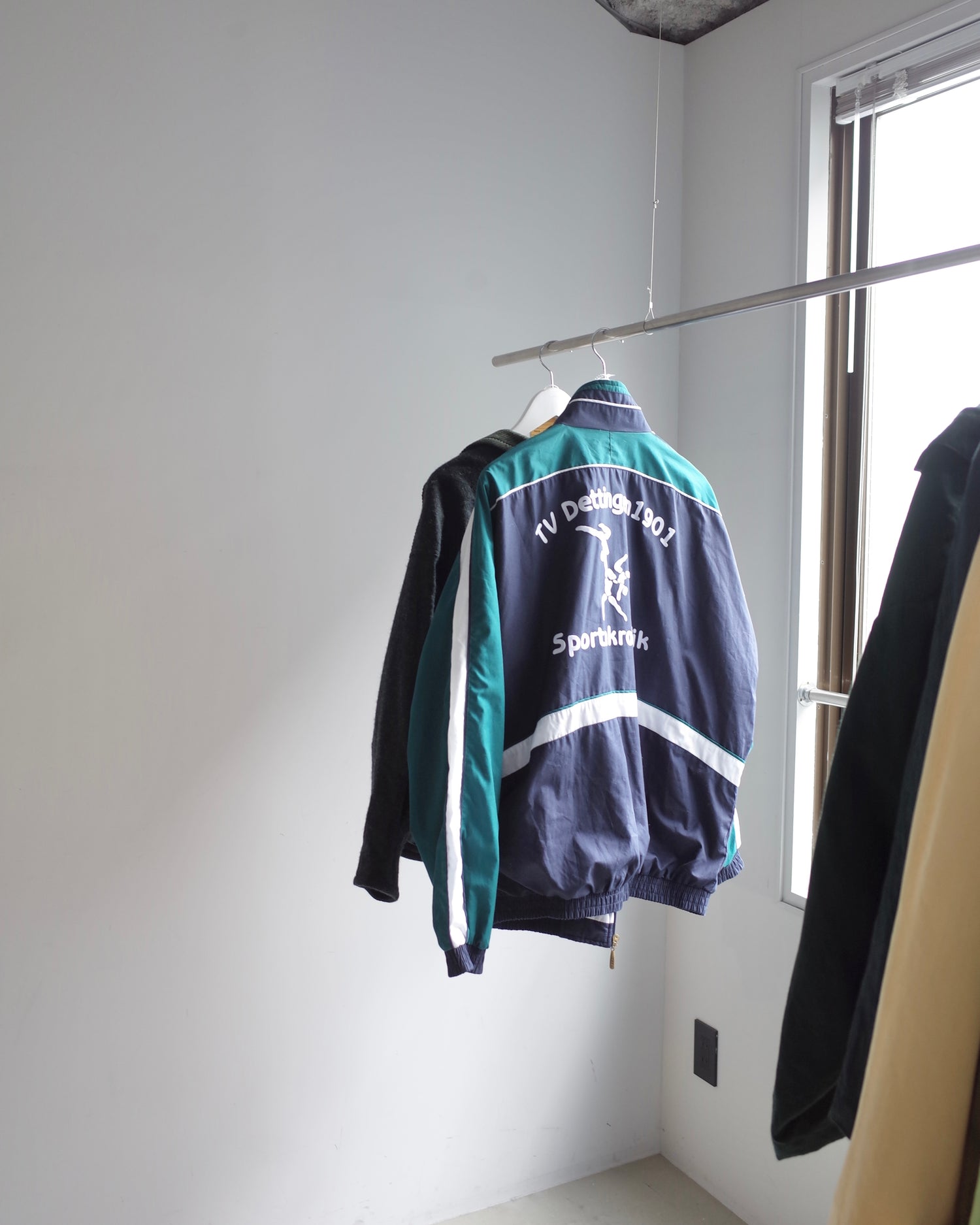 Used / JAKO WIND BREAKER