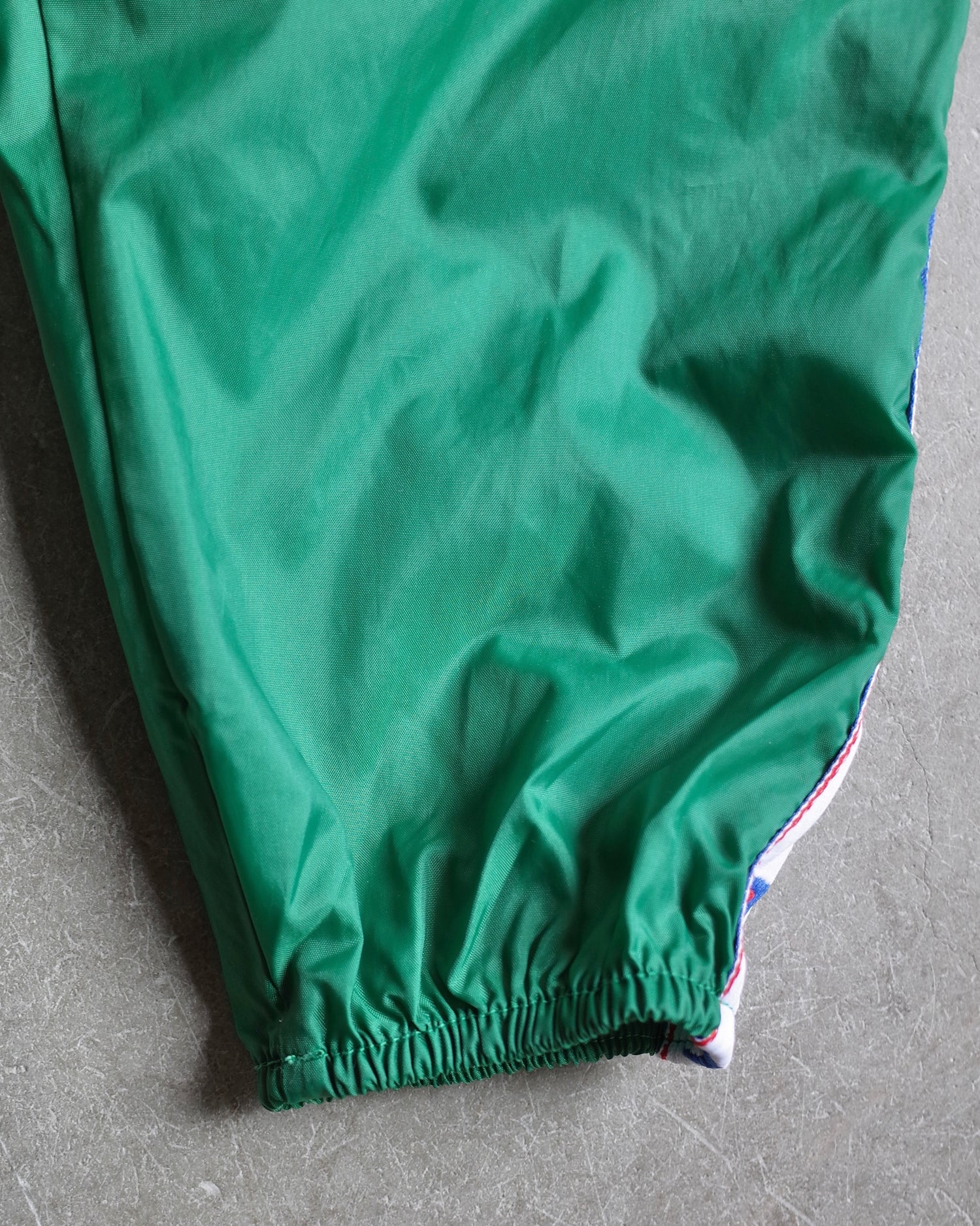 ★Used / Champion NYLON JACKET