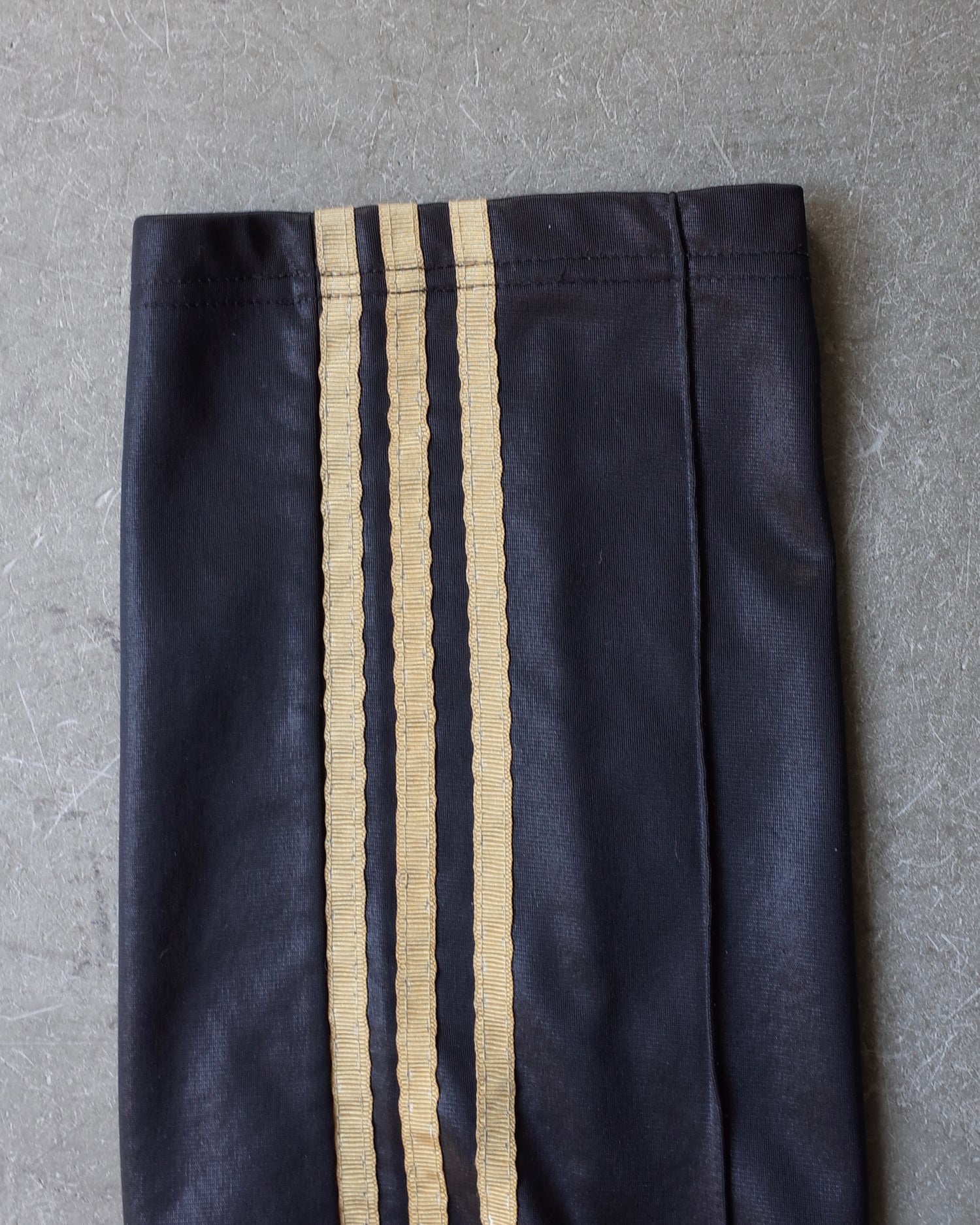 ★Used  / adidas TRACK PANTS