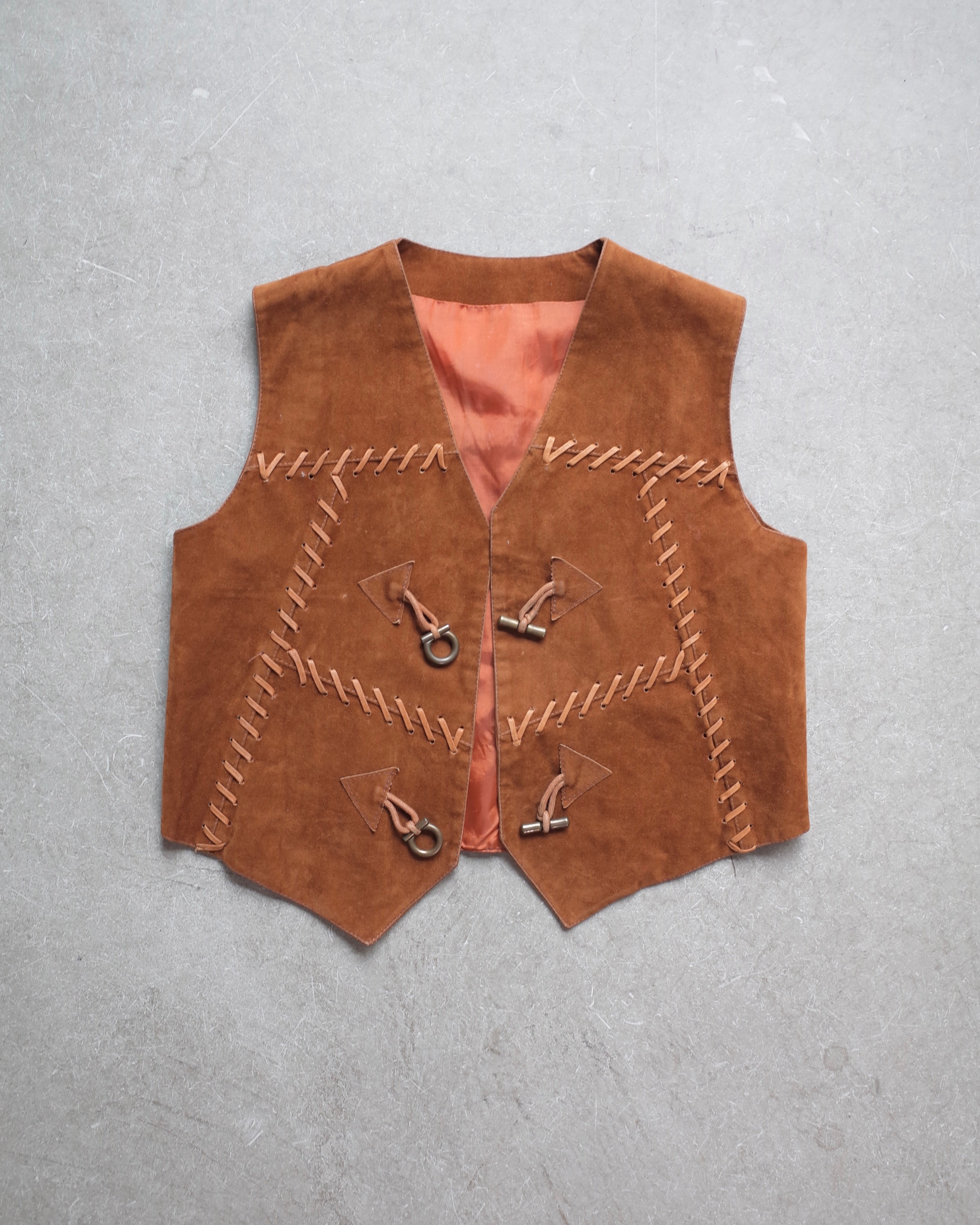 Used / LEATHER SHORT VEST