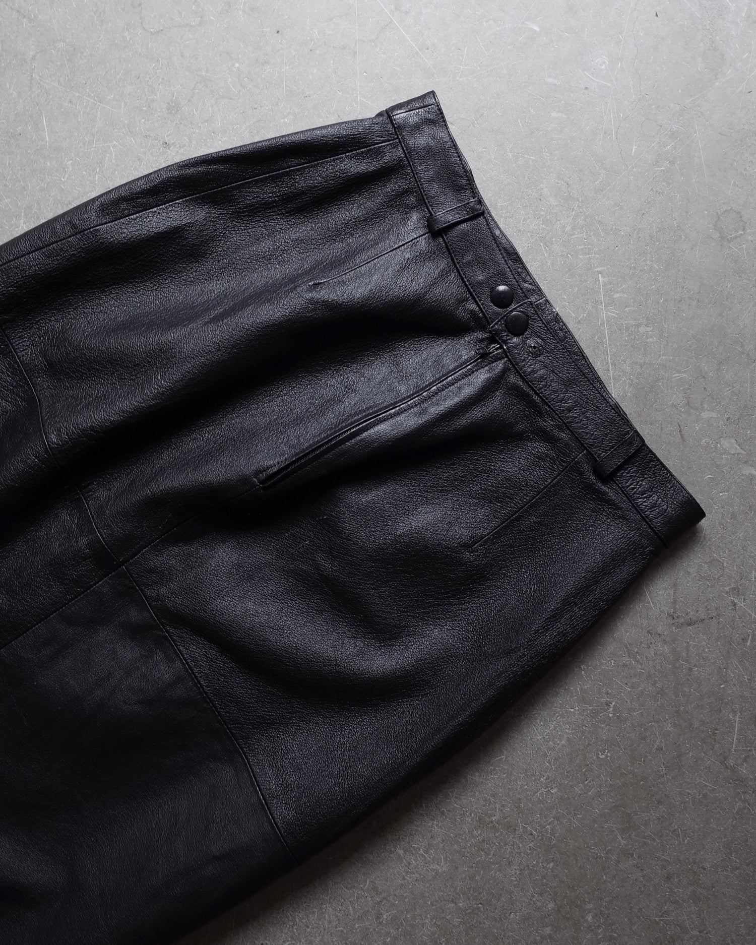 Used  / LEATHER SKIRT