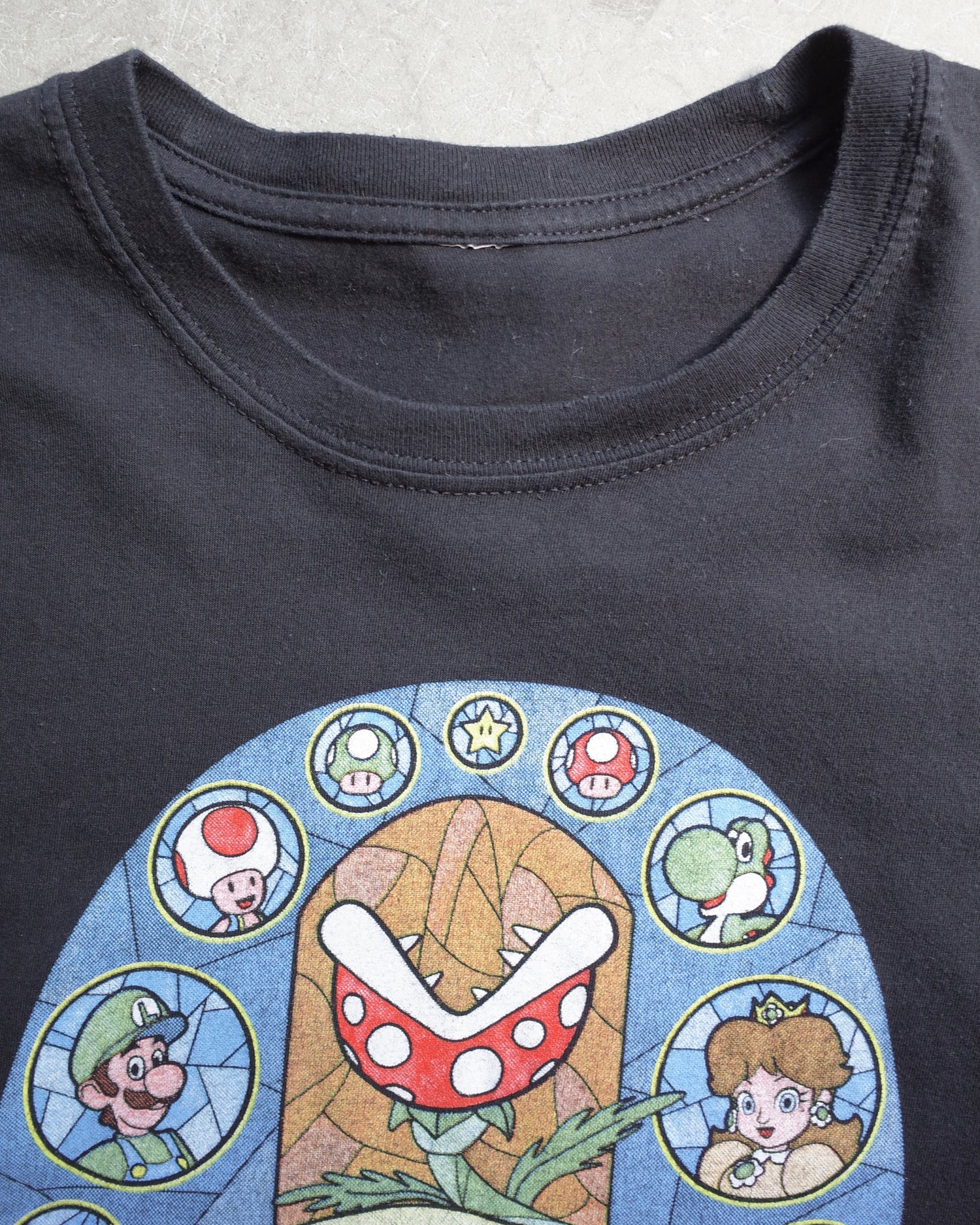 Used /  CHARACTER T-SHIRT