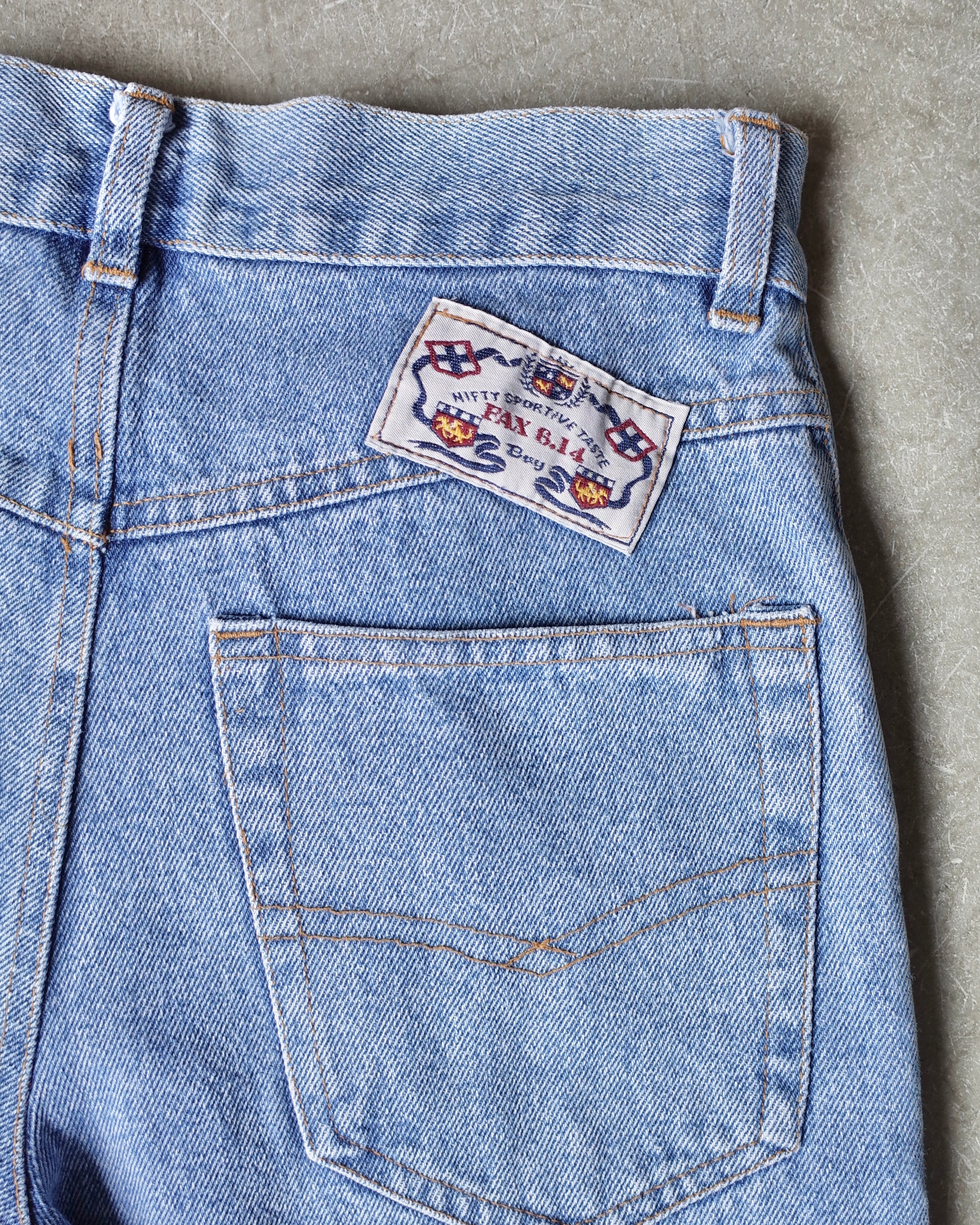 Used  / TAPERED DENIM PANTS