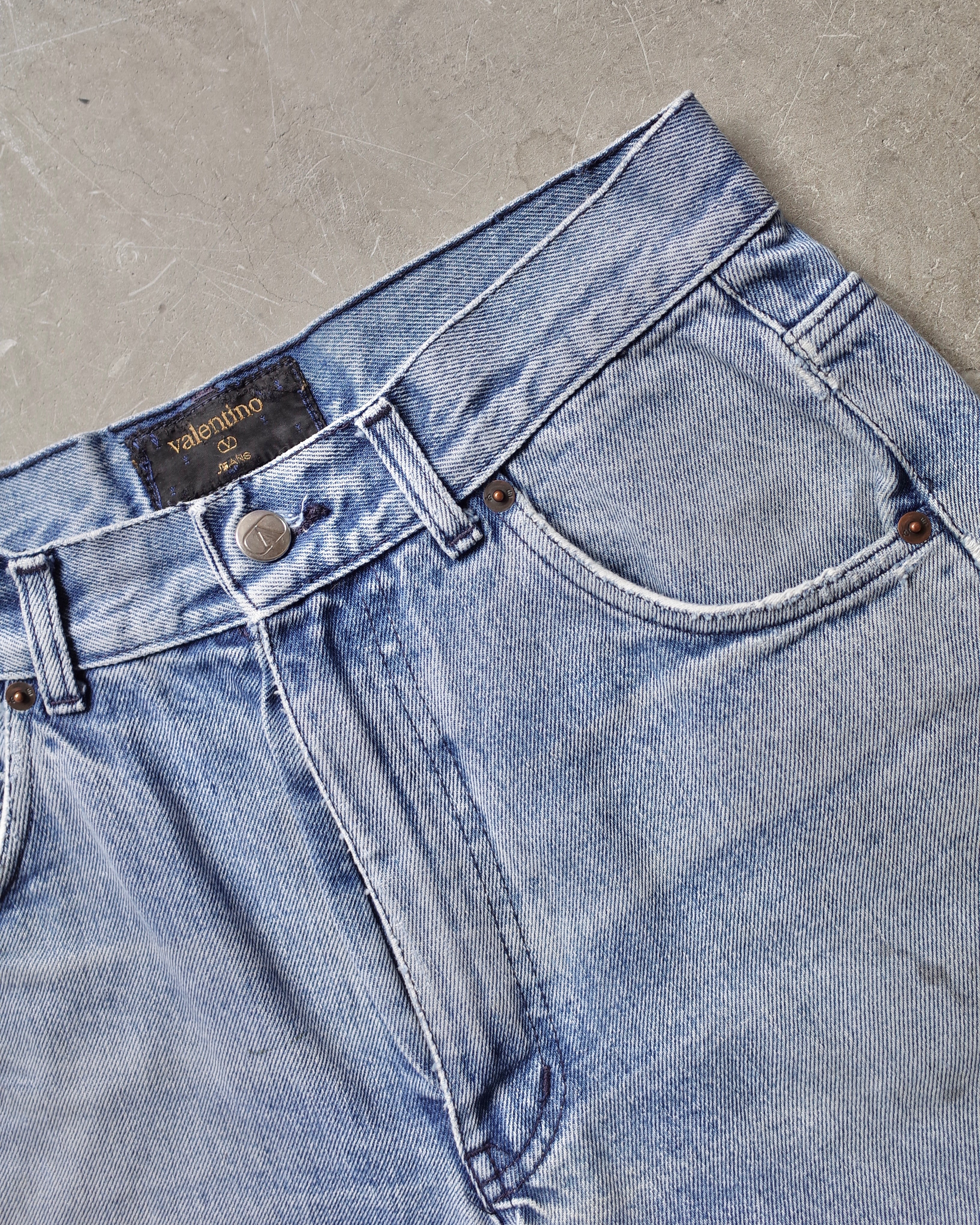 Used  / VALENTINO DENIM SHORTS