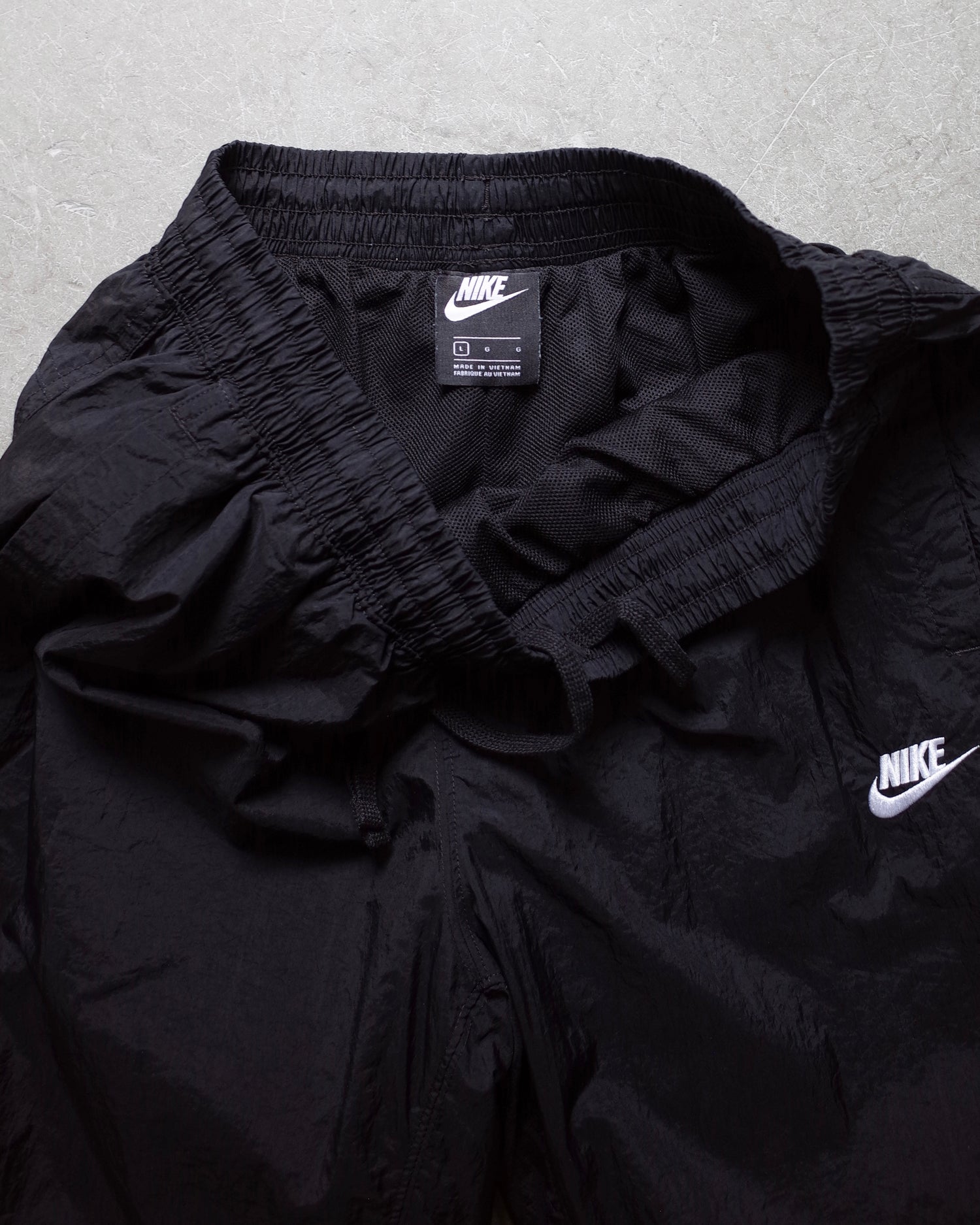 ★Used  / NIKE TRACK PANTS
