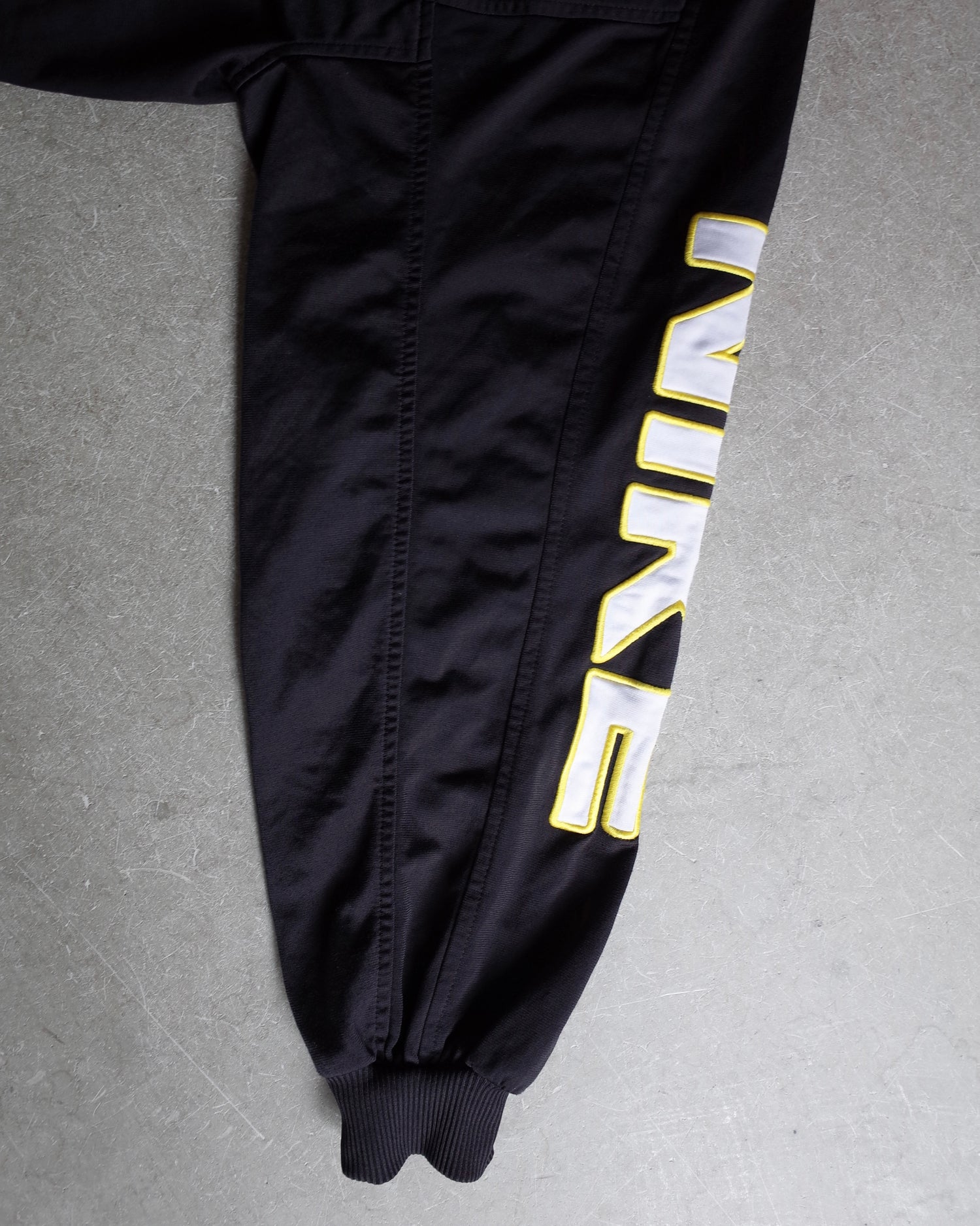★Used  / NIKE TRACK JACKET