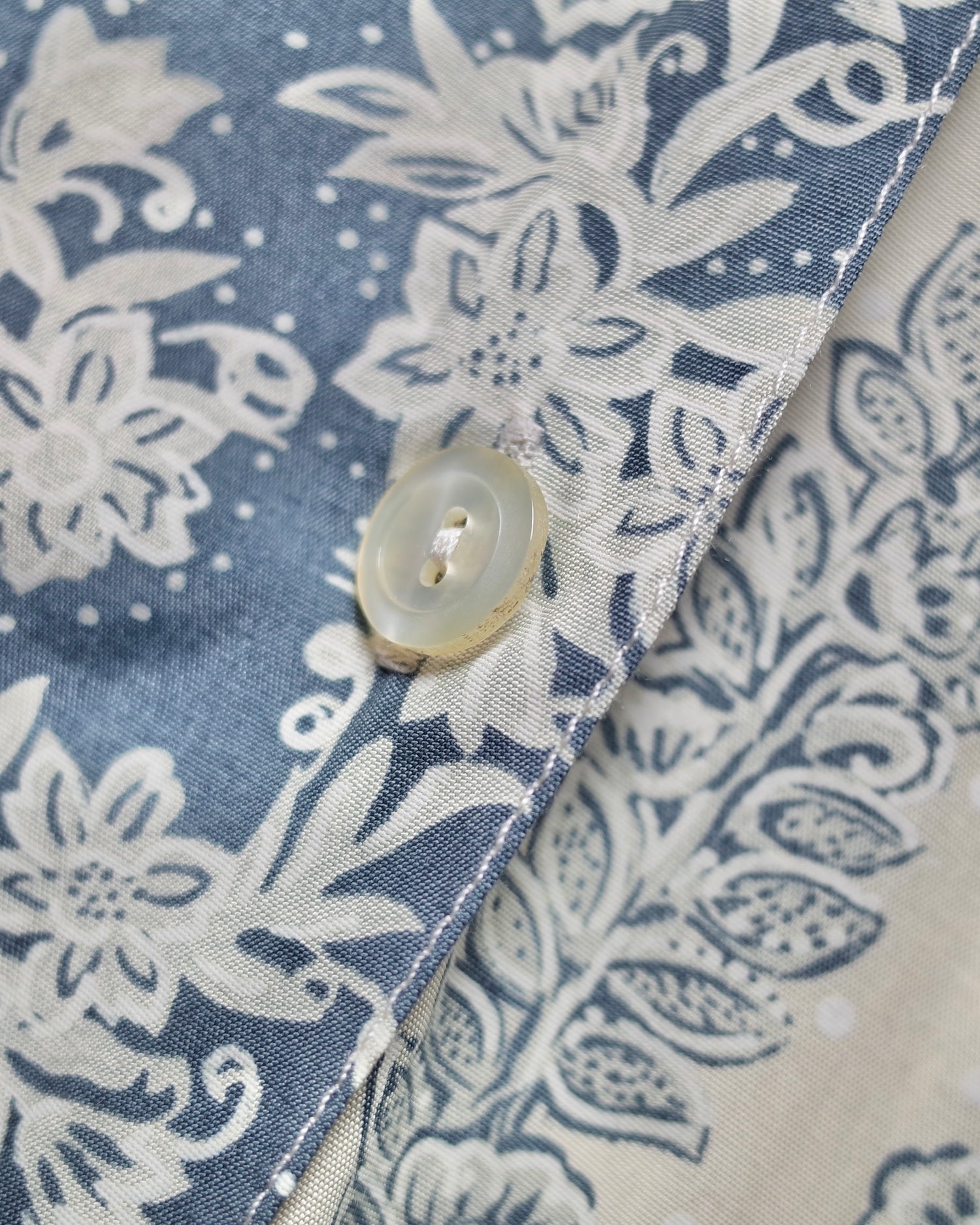 Used / HALF SLEEVE SHIRT