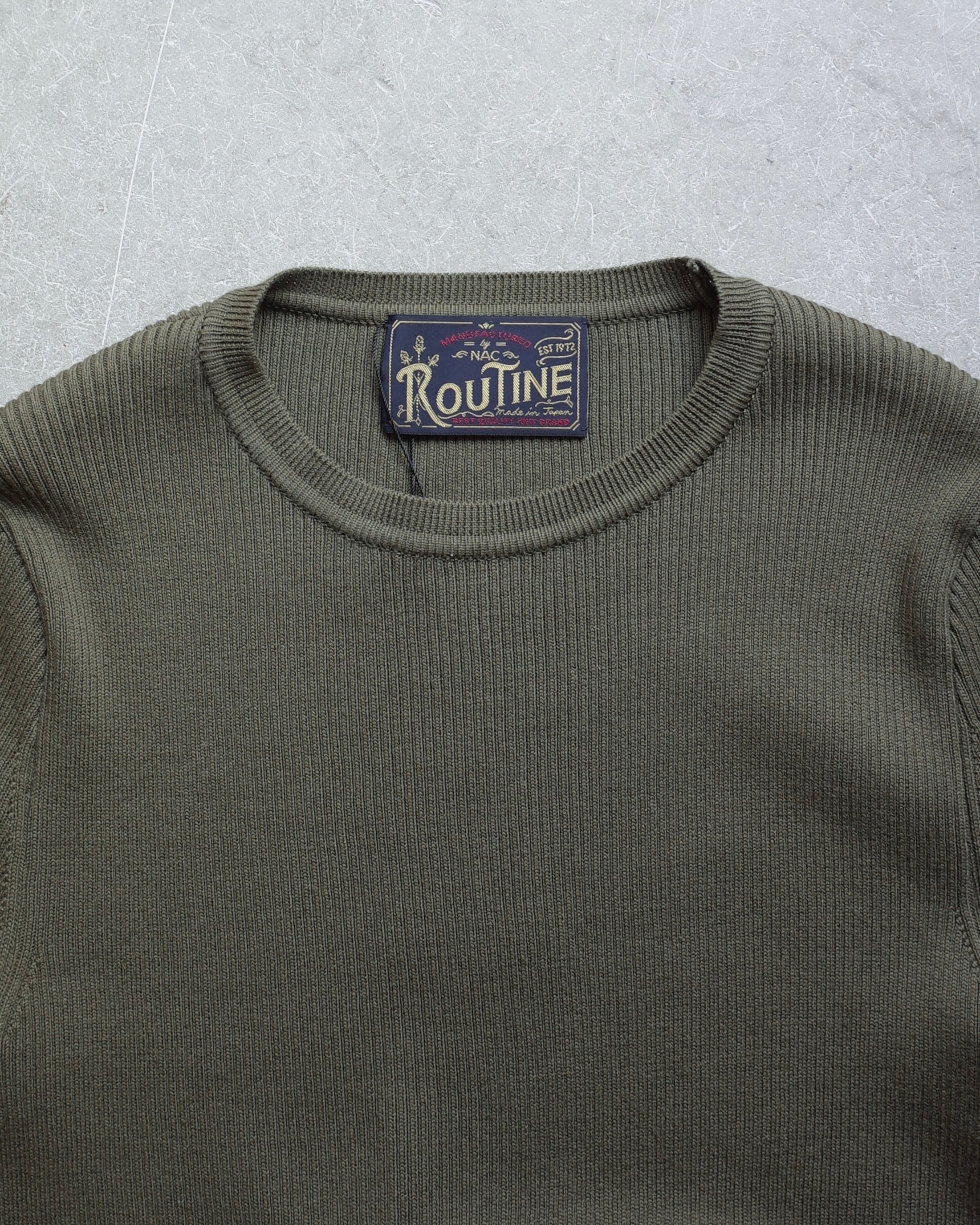 BASIC RIBBED SHORT SLEEVE PULLOVER