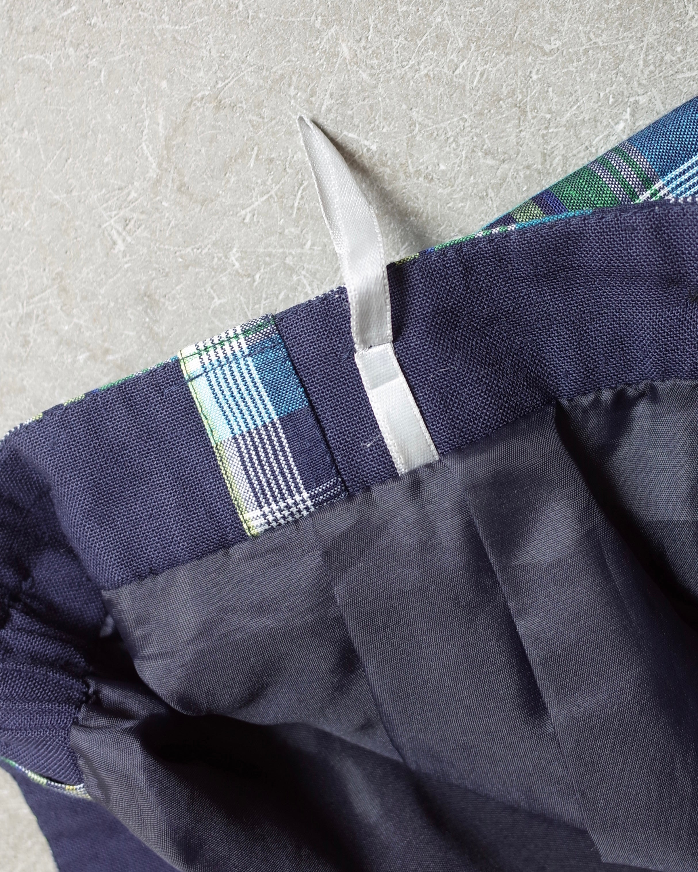 Used / CHECK SHORTS