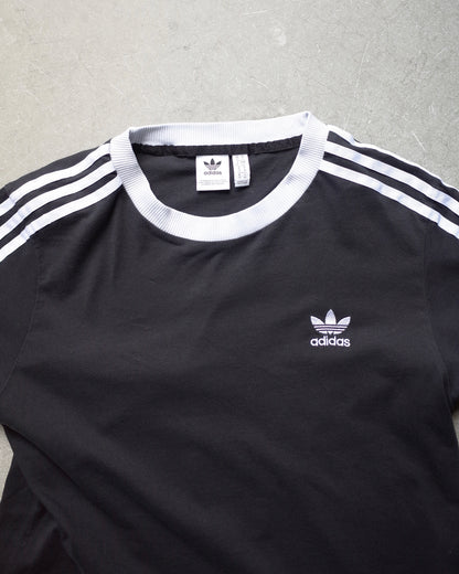 Used / adidas T-SHIRT