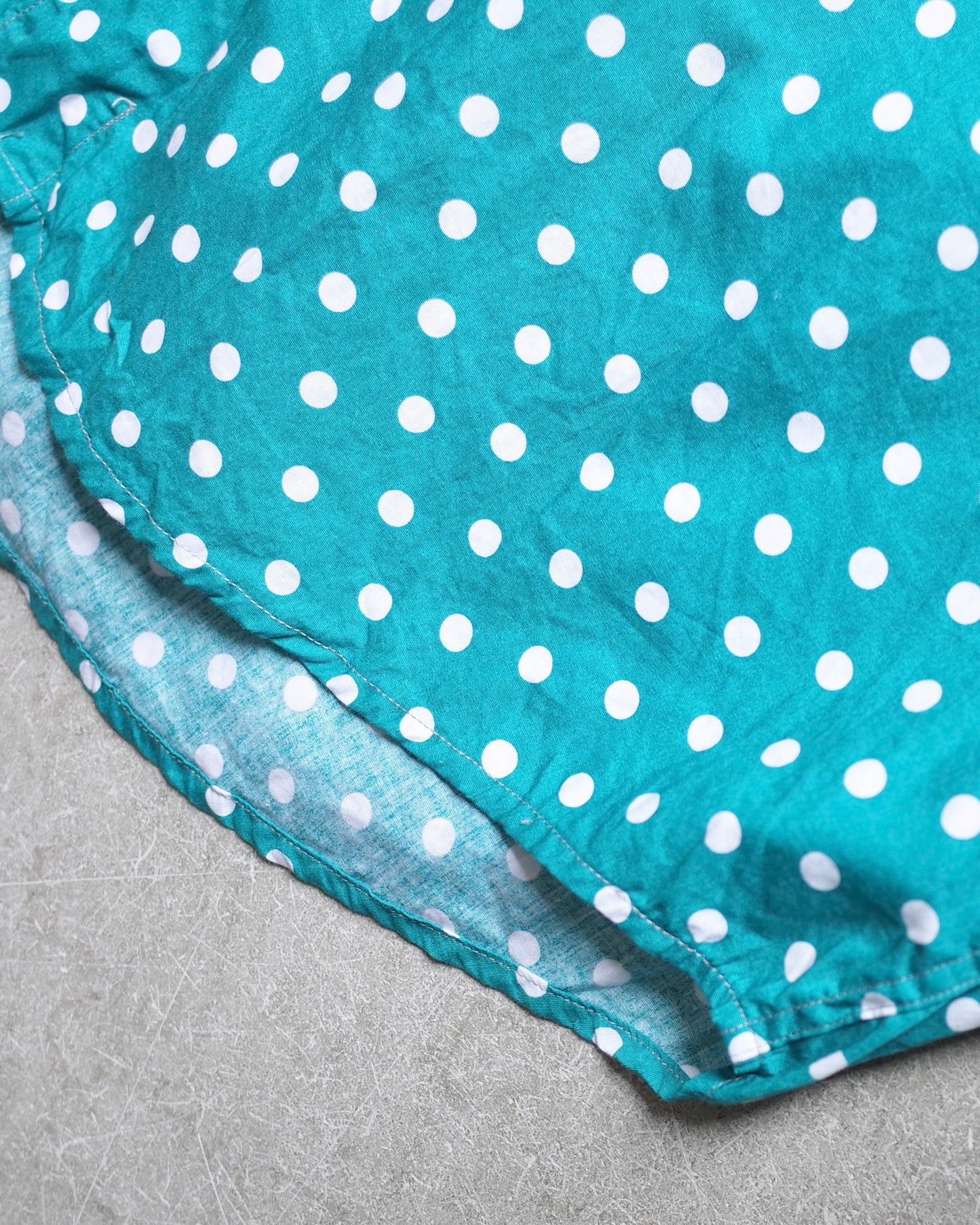 Used / HALF SLEEVE DOT SHIRT