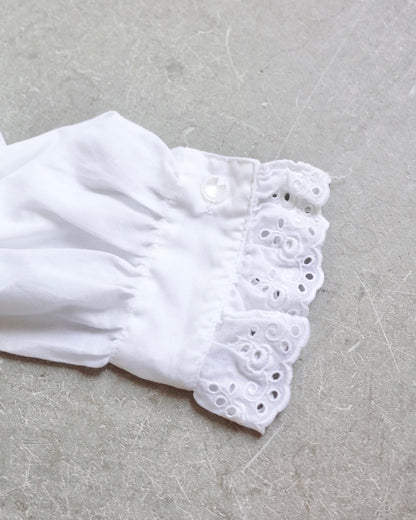 Used / COTTON LACE BLOUSE