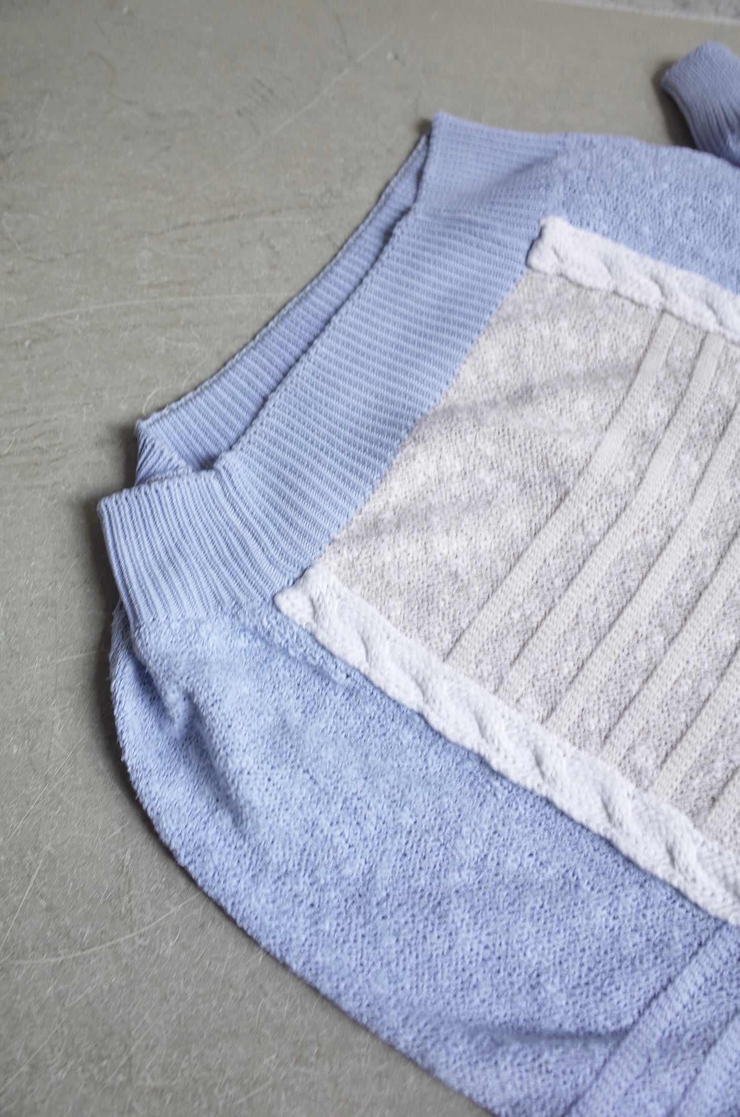 Used / V NECK KNIT PULLOVER