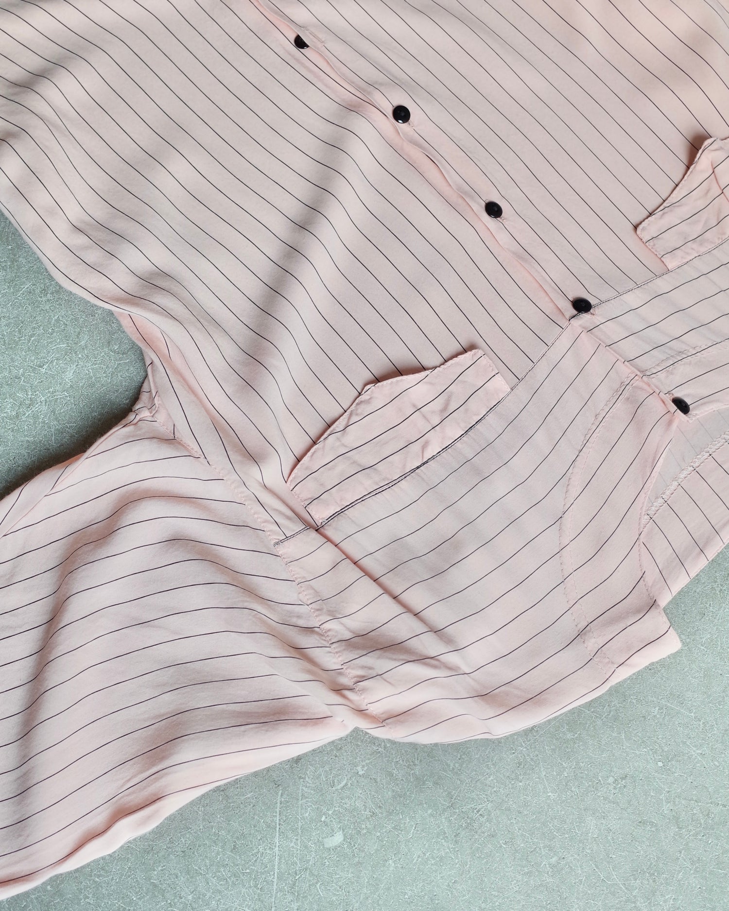 Used / NOCOLLAR STRIPE SHIRT
