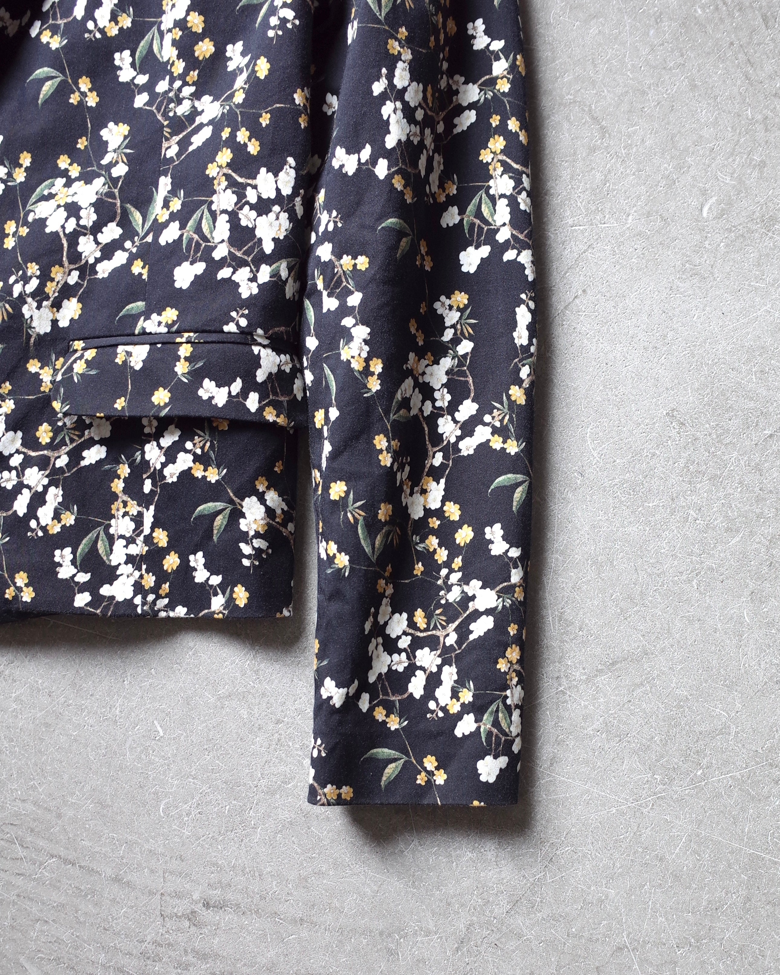 Used / TAILORED JACKET