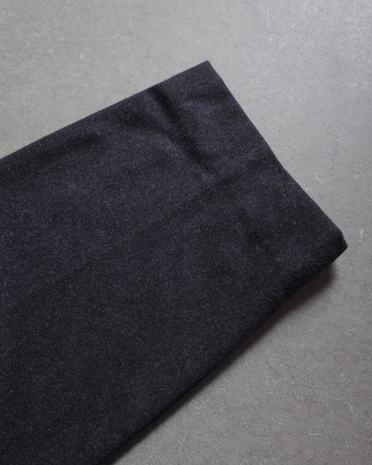 Used / WOOL TAPERED PANTS