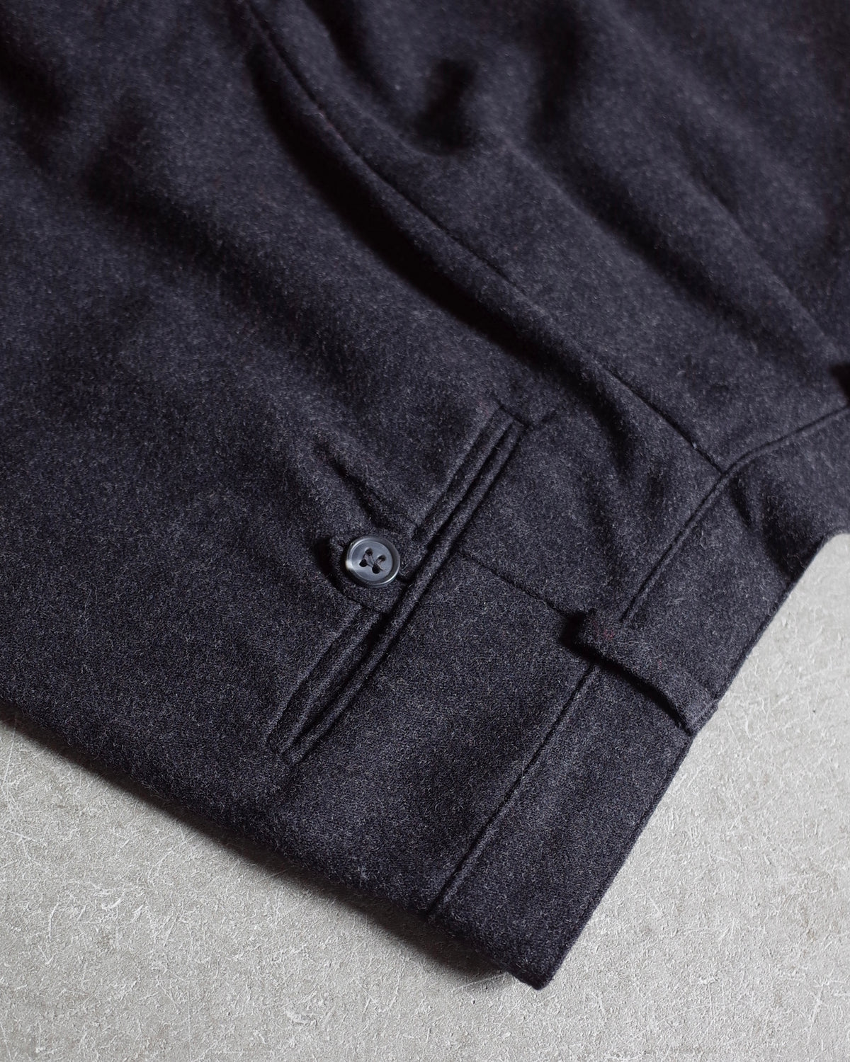 Used / WOOL TAPERED PANTS