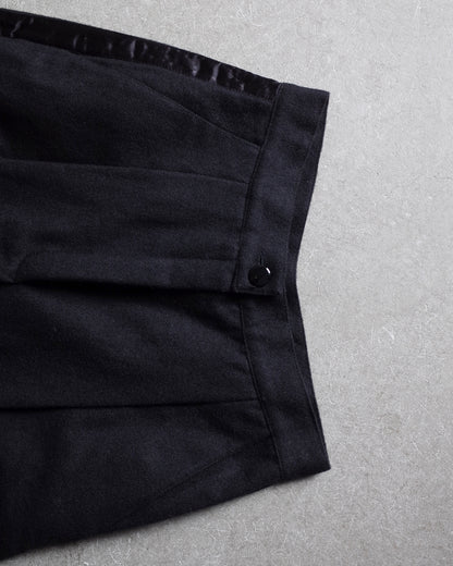 Used / LINE PANTS