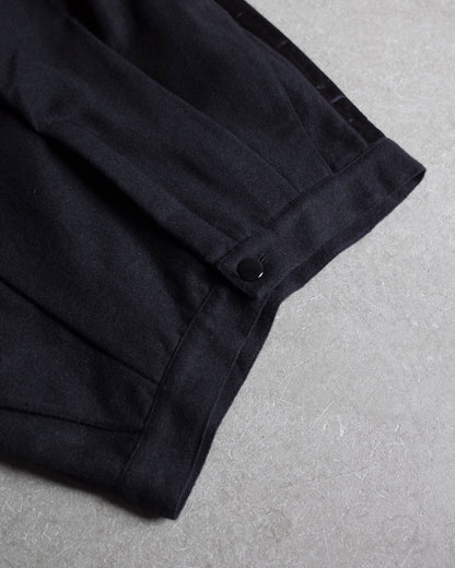 Used / LINE PANTS