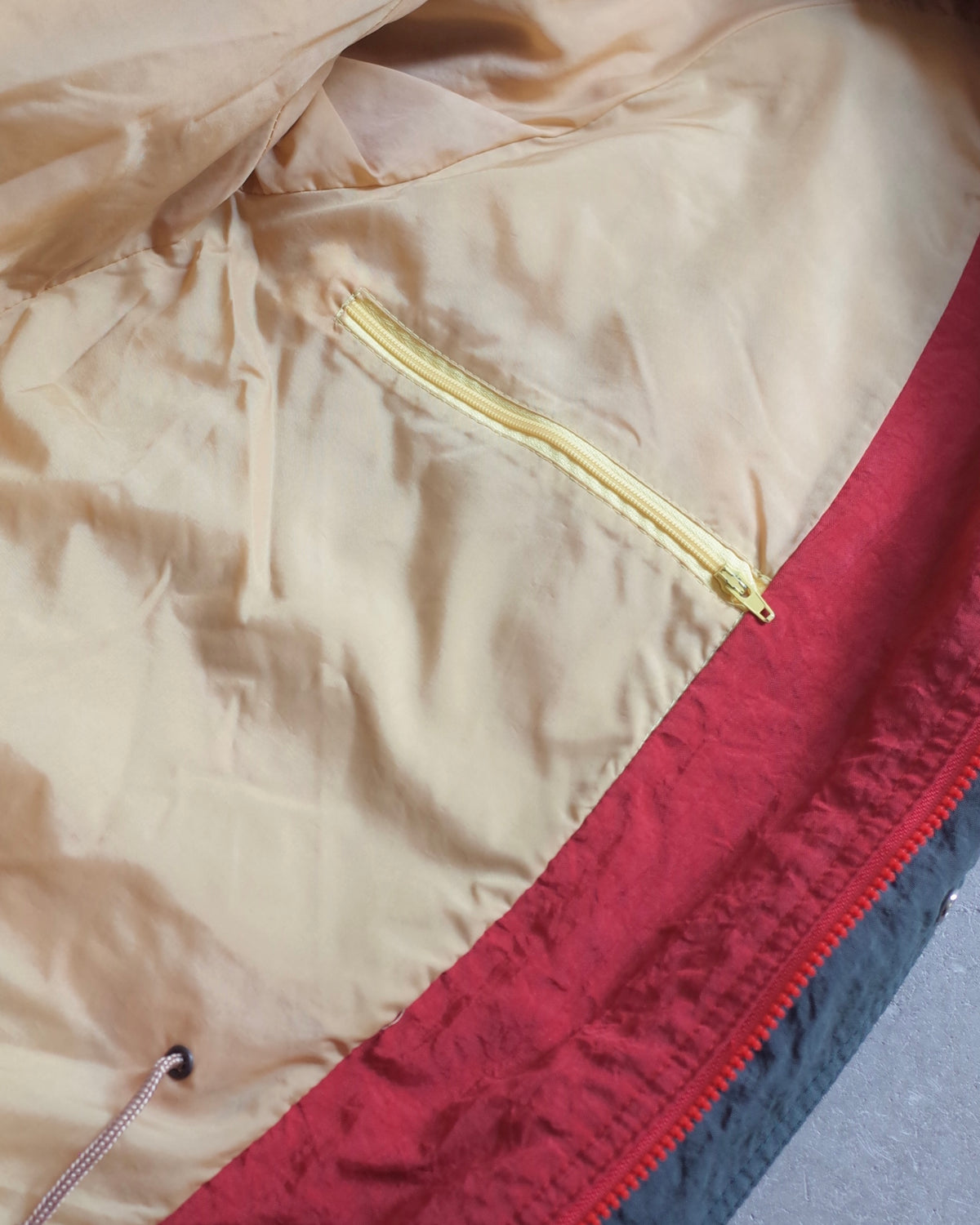 Used / PUMA MOUNTAIN JACKET