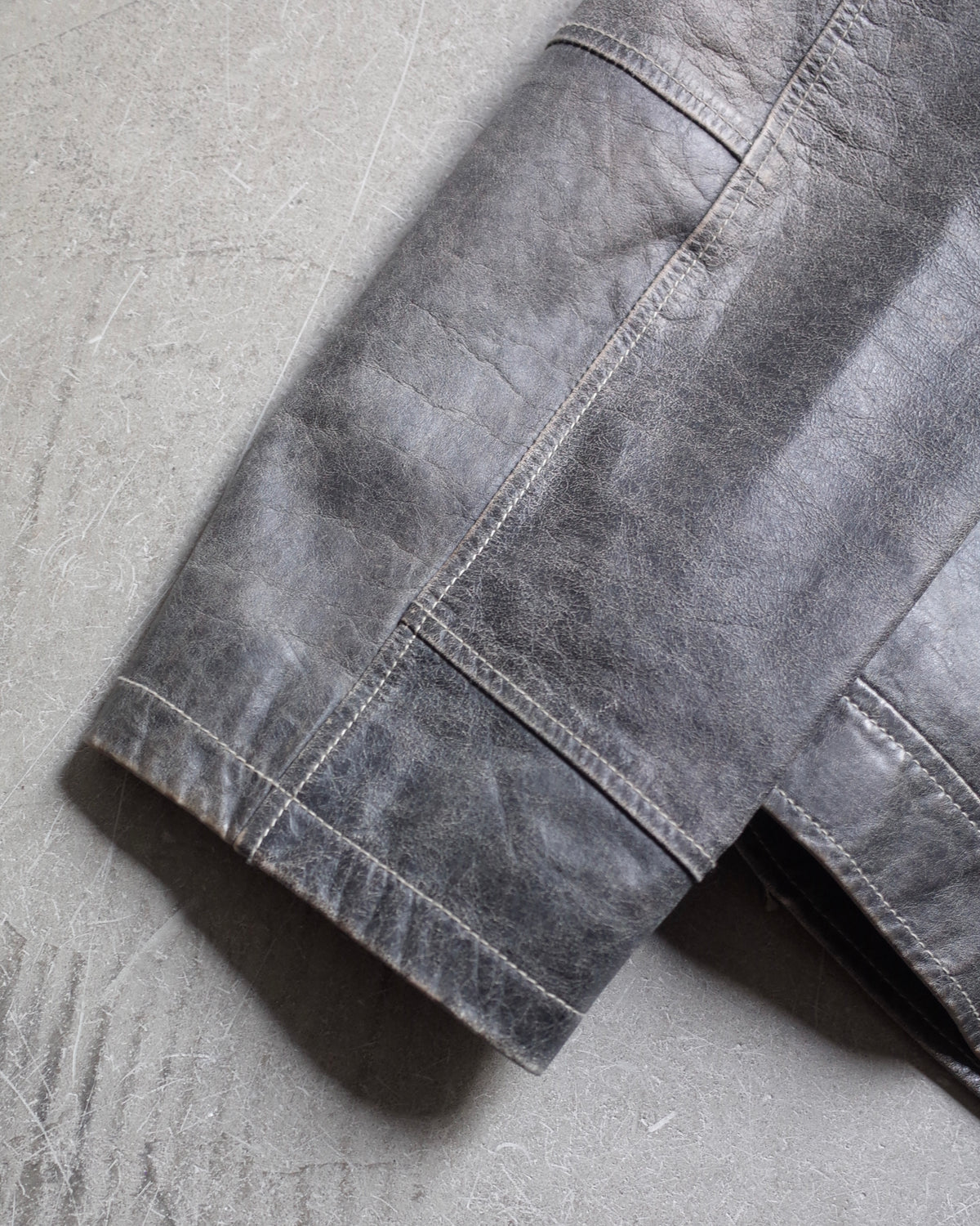Used / LEATHER JACKET
