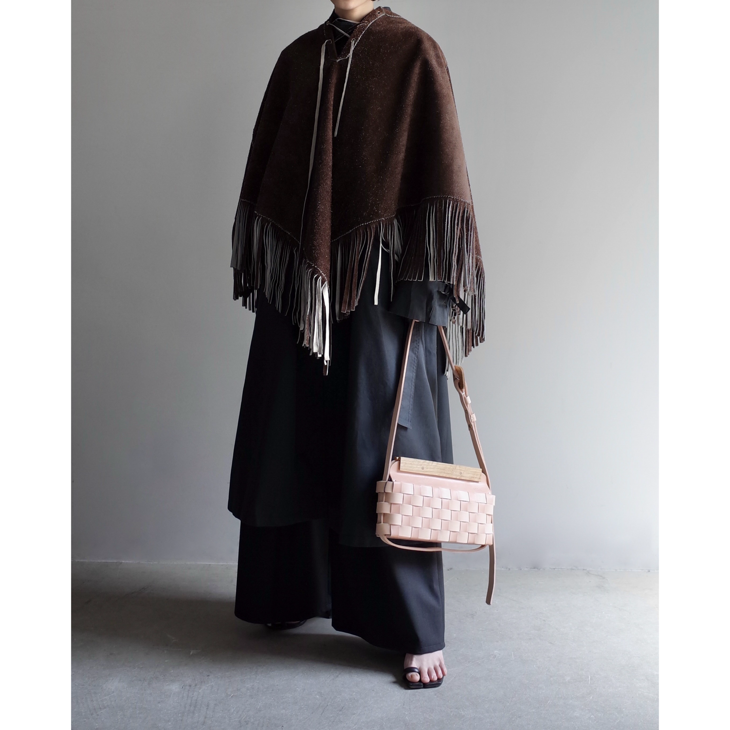 Used / LEATHER PONCHO