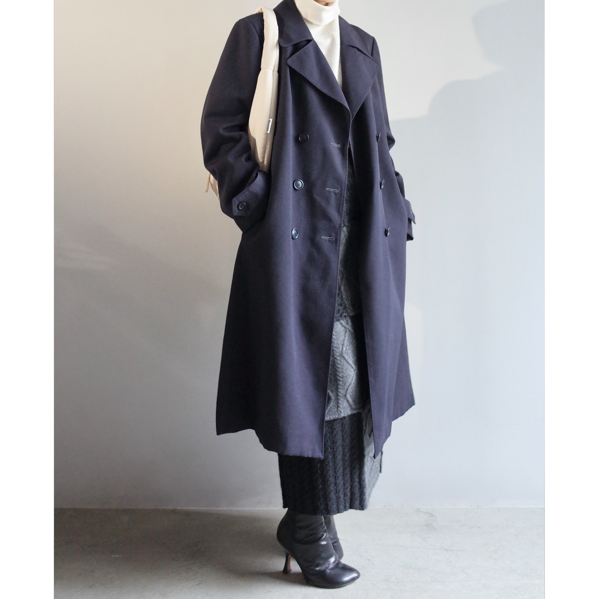 Used / TRENCH COAT