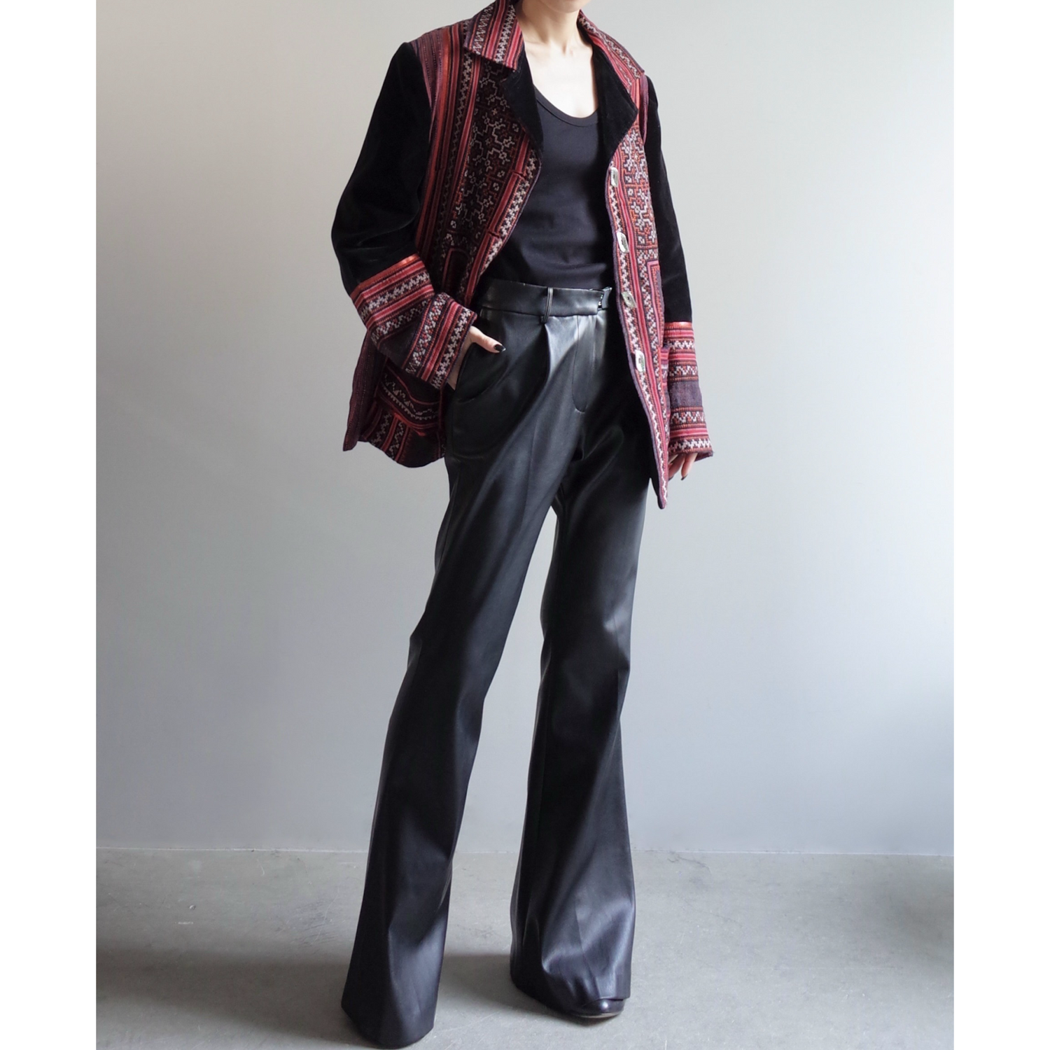 Used / ETHNIC PATTERN VELOUR JACKET