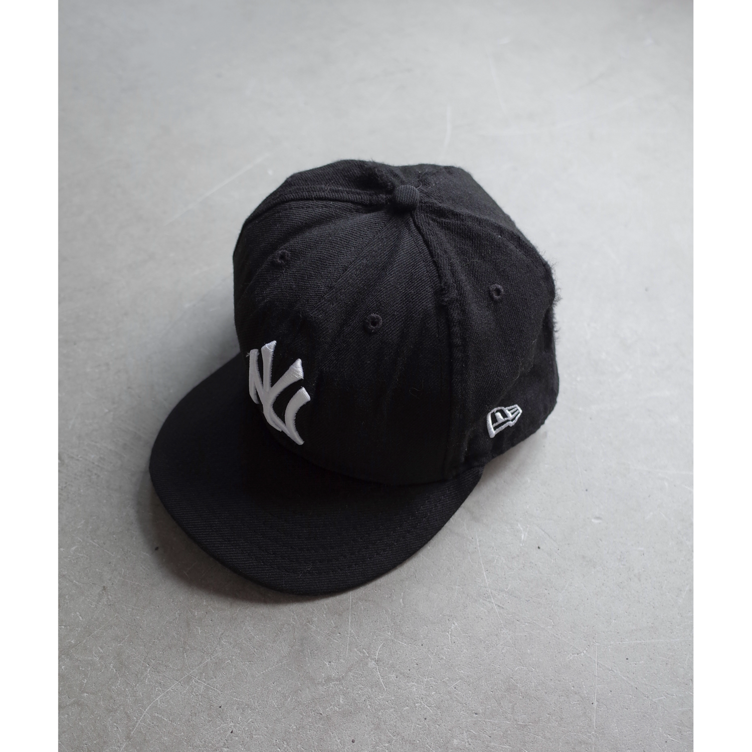 Used / NEWERA CAP