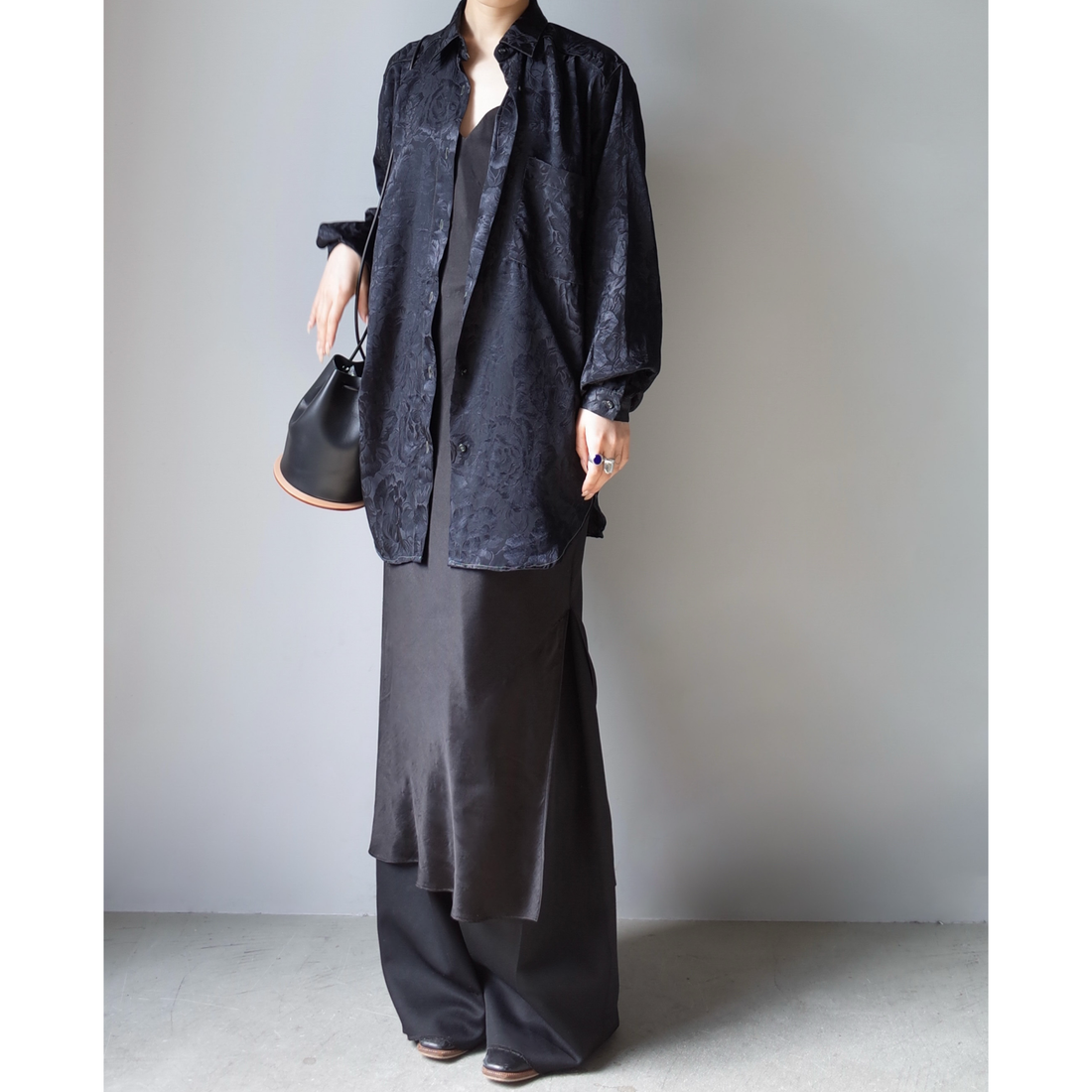 Used / BUTTON DOWN SHIRT