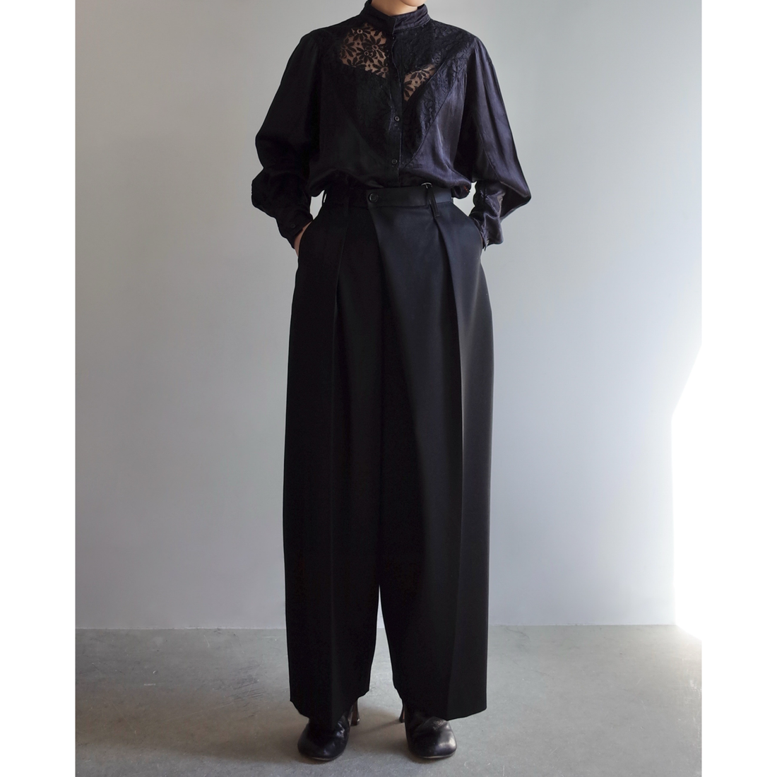 Used / RACE DOCKING BLOUSE