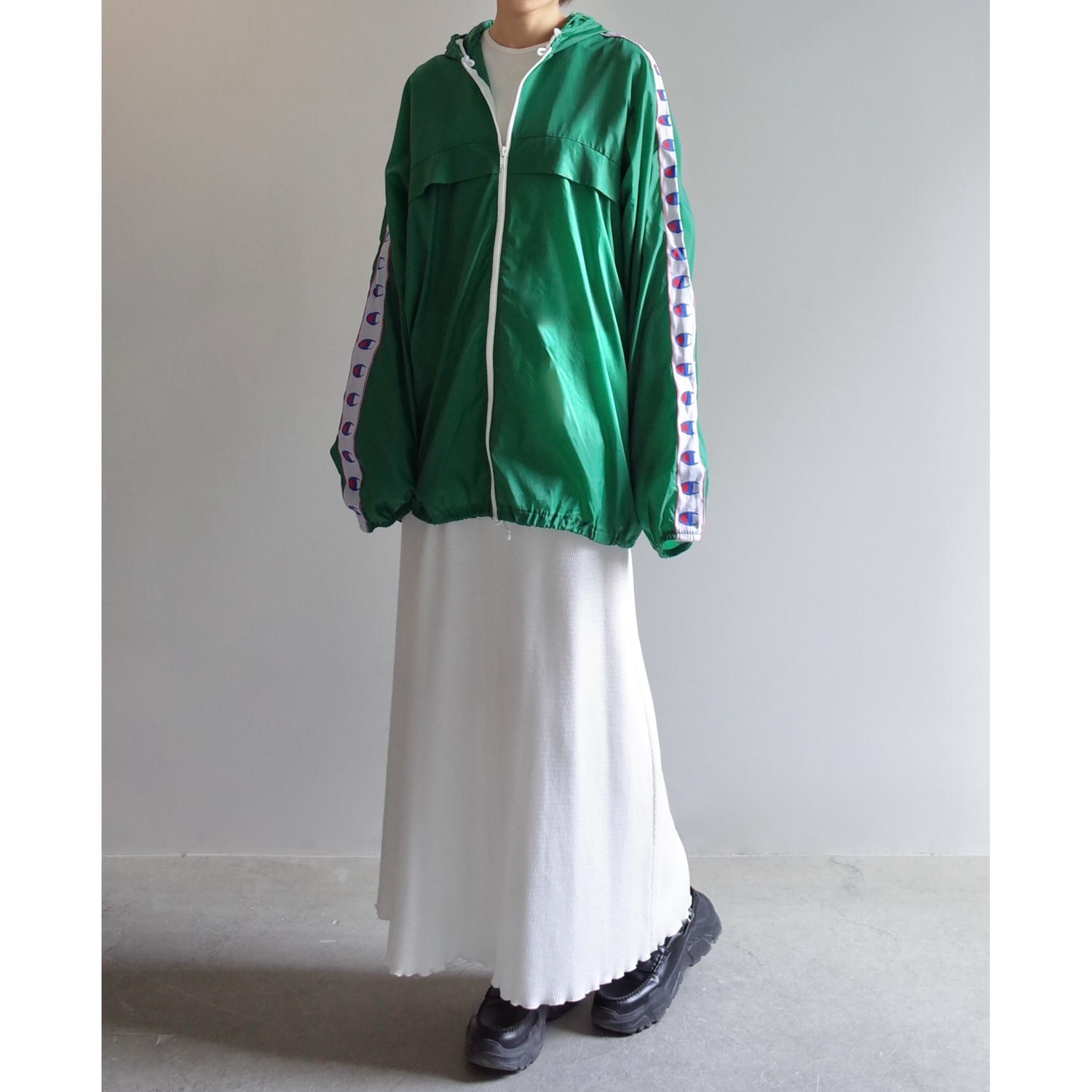 ★Used / Champion NYLON JACKET