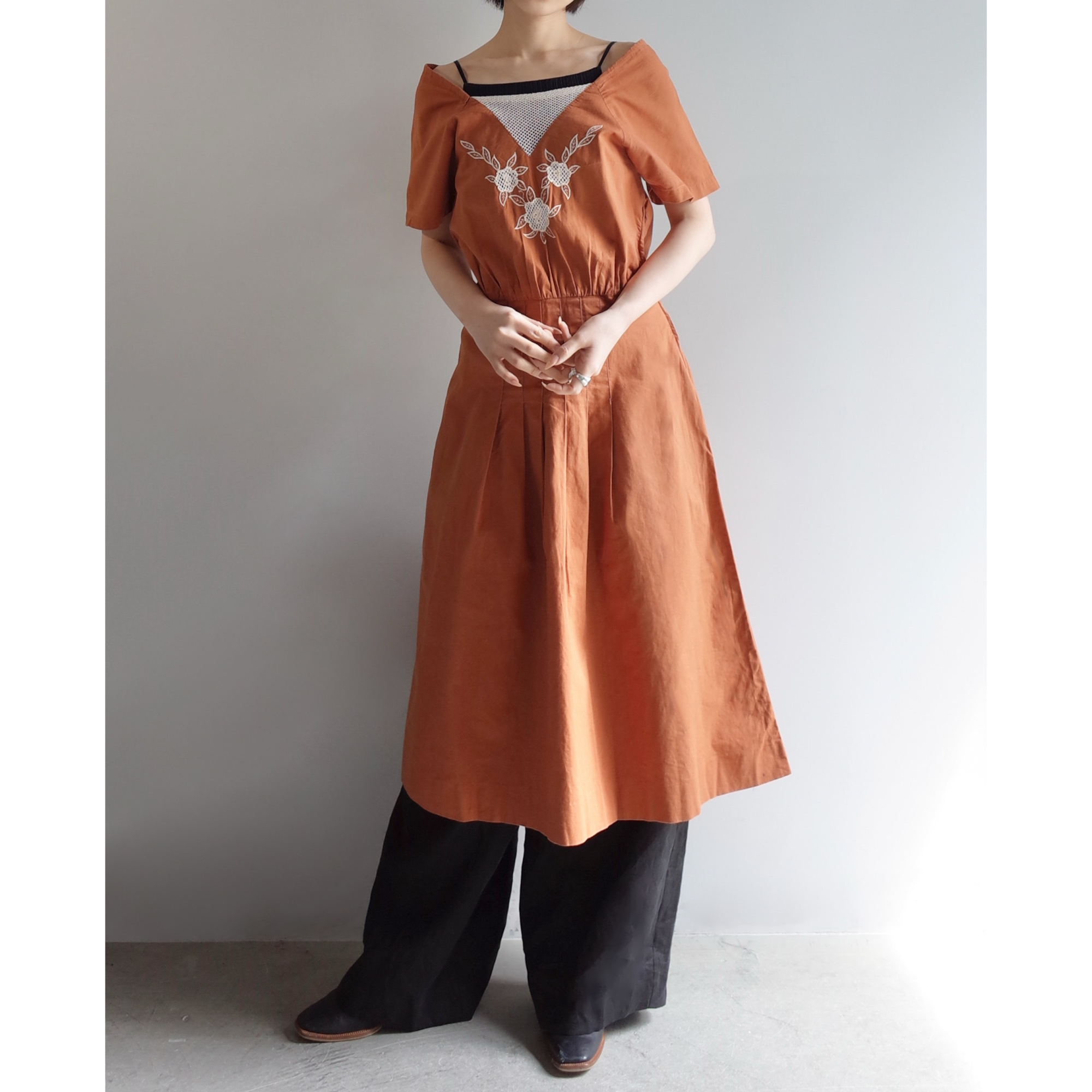 Used / ETHNIC HALFSLEEVE ONEPIECE