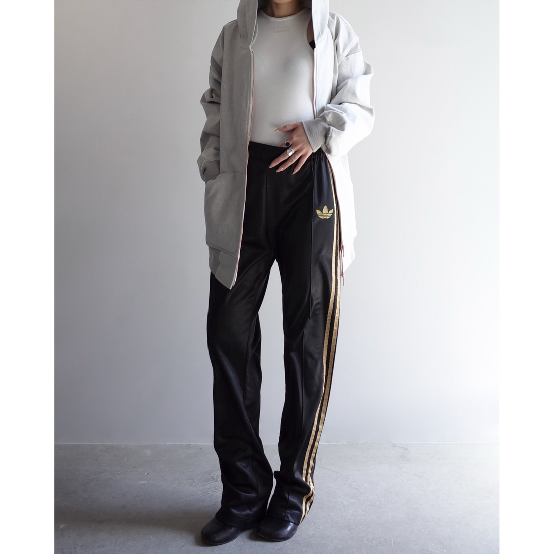 ★Used  / adidas TRACK PANTS