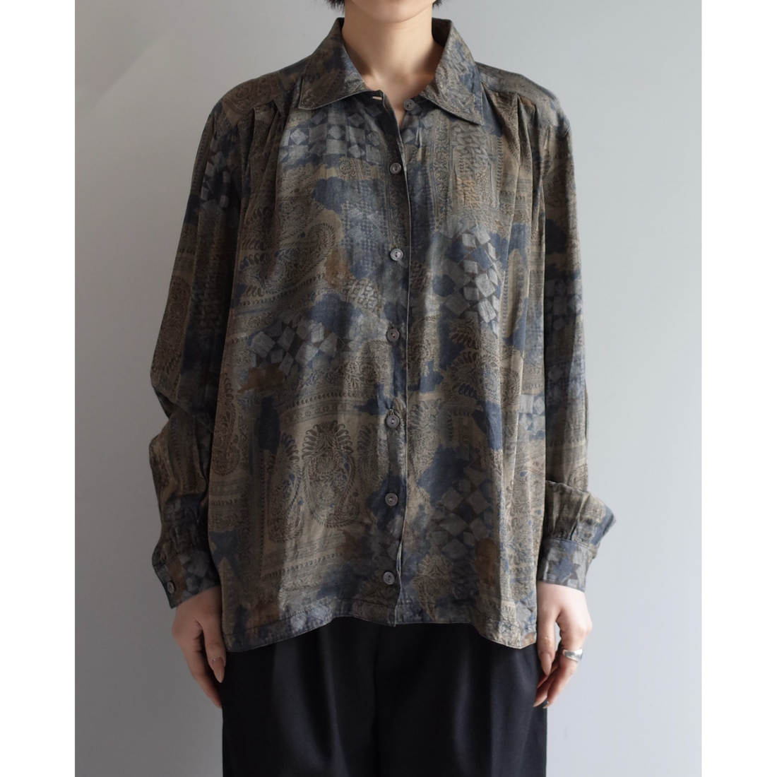 Used  / SHIRT