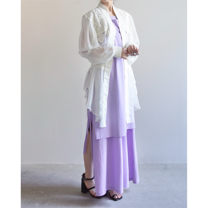 Used / LACE GOWN