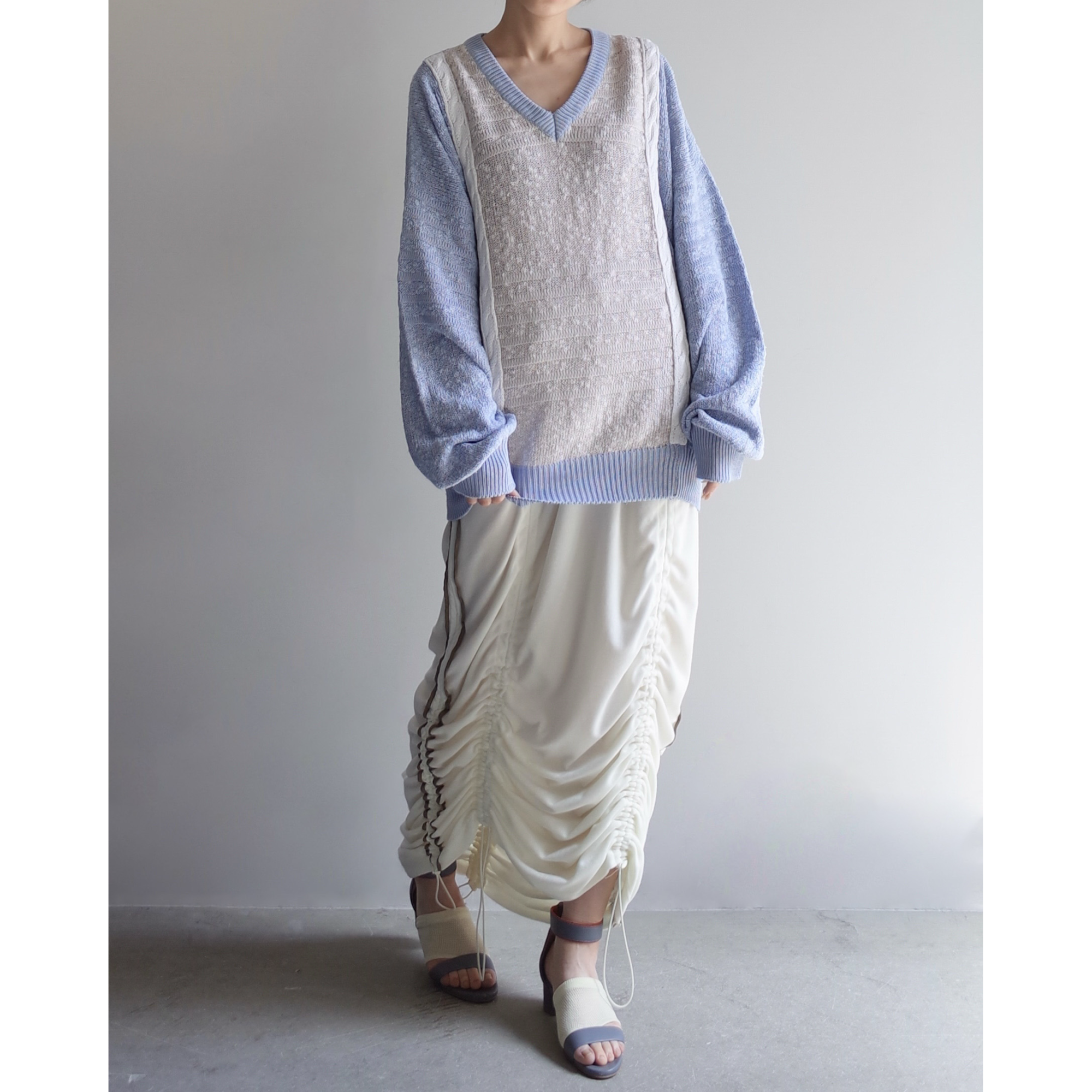 Used / V NECK KNIT PULLOVER
