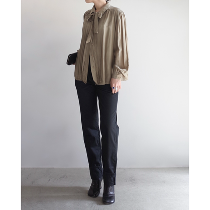 Used / BOW TIE SILK BLOUSE
