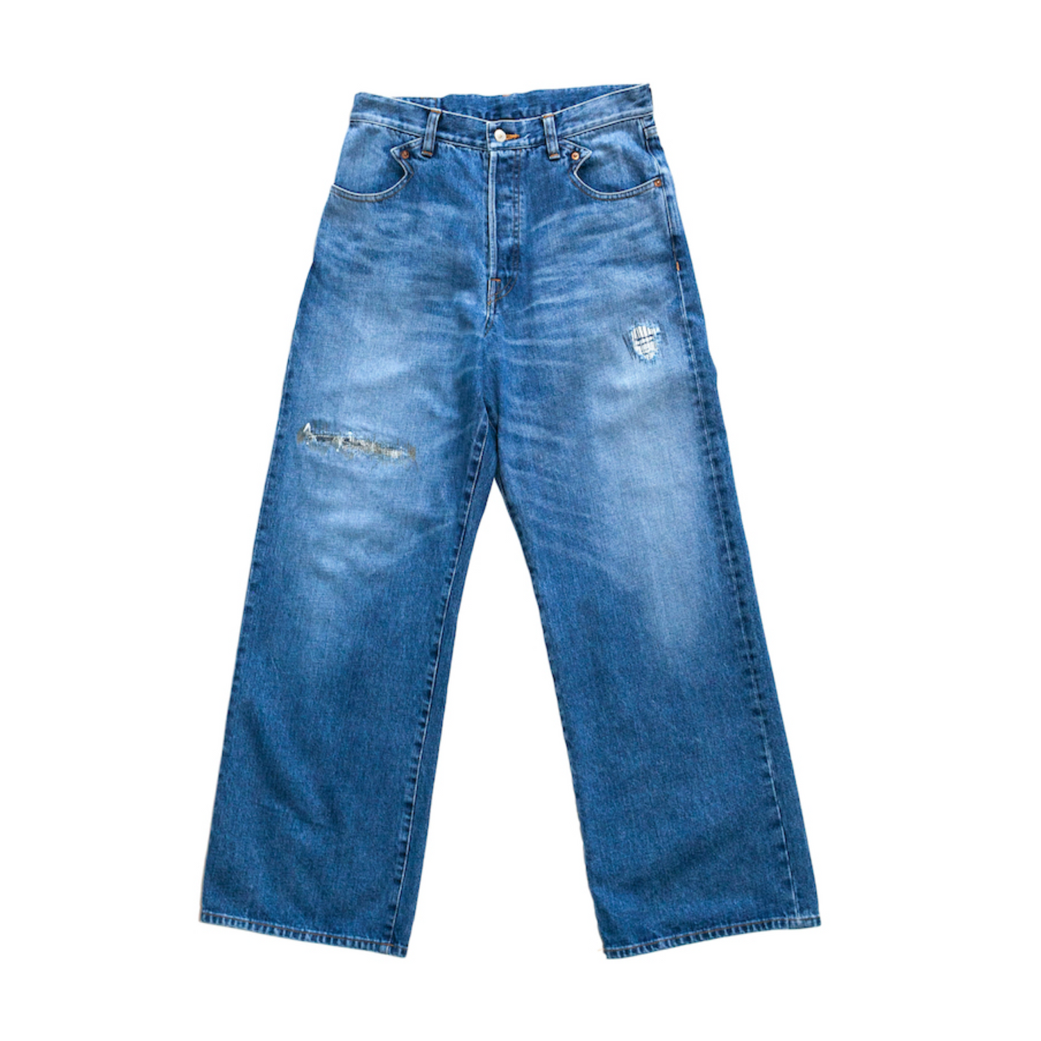 DISTRESSED LOVELY JEANS